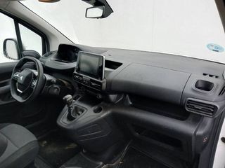 Peugeot Partner FURGÓN L1 600 KG 1.5 BLUEHDI 100 CV