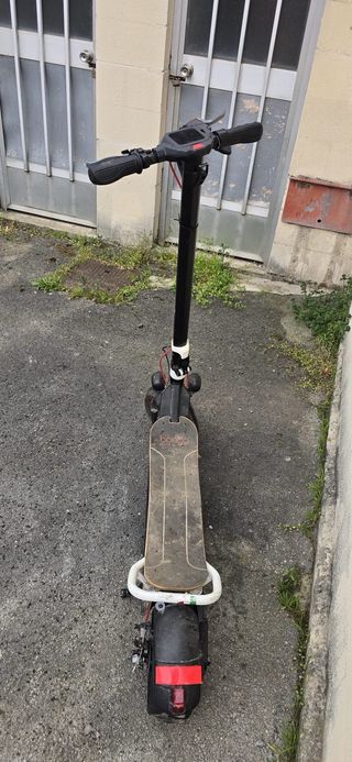 Patinete Eléctrico Negro 27km/h