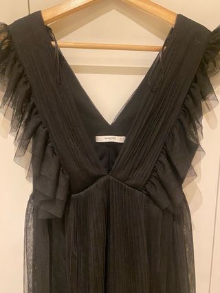 Vestido Mango Negro Volantes Tul