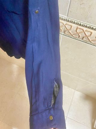 Camisa azul marino Violeta