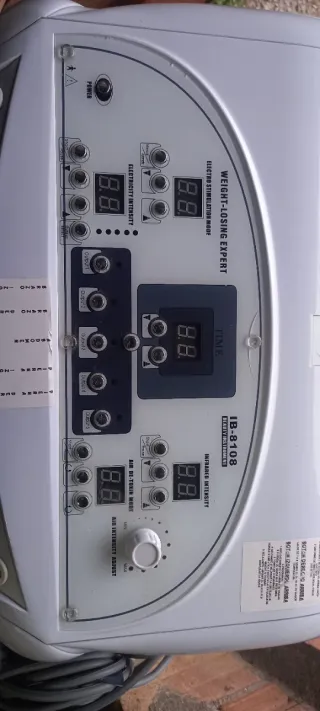 IB-8108 Maquina Presoterapia Estética