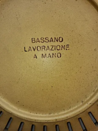 Bel Piatto Decorativo Dipinto a Mano