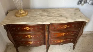 Aparador Cerezo Estilo Isabelino.