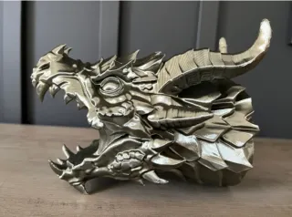 Porta bolis dragón dorado.