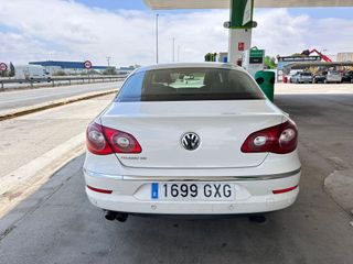 Volkswagen Passat CC 2010