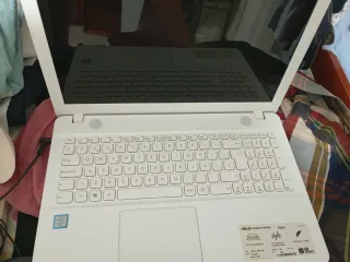 Ordenador y piezas de ordenador(preguntarme)