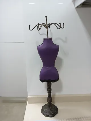 Muñeca Joyero Morado y Dorado