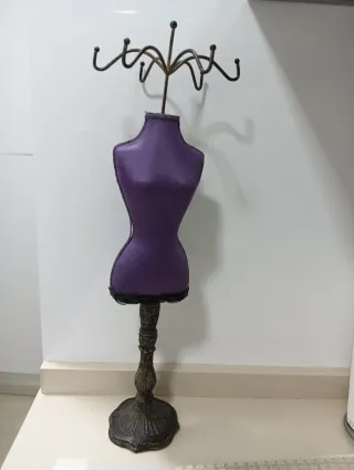 Muñeca Joyero Morado y Dorado