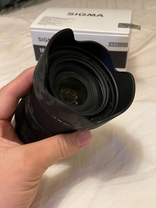 Sigma 18-50mm f/2.8 DC Canon RF-S con UV