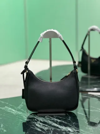Borsetta Prada Re-Edition 2005 Nera