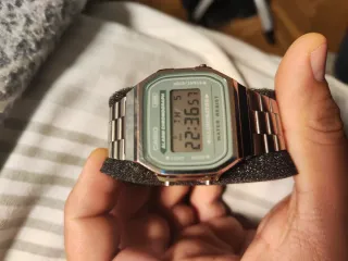 Reloj Casio Digital Verde y Plateado