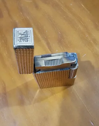 Mechero Dupont Dorado