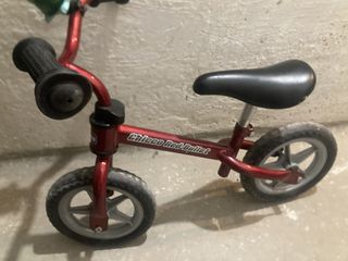 Bici sin pedales Chicco Red Bullet(incluye bocina)