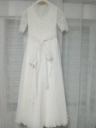 Traje de Comunión Blanco Encaje Flores Rosas