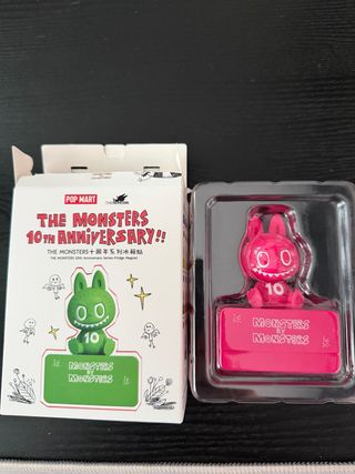 Imán Labubu The Monsters 10th Anniversary Popmart