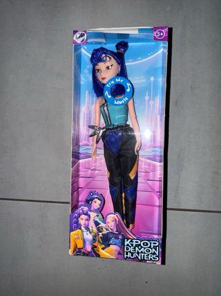 Bambole K-Pop Demon Hunters cue cantano