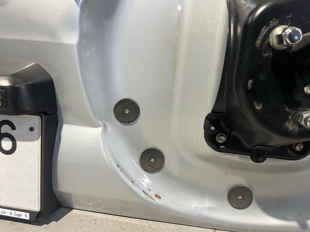 Portón Toyota Land Cruiser 120