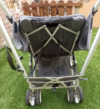 Silla de paseo Brevi gris