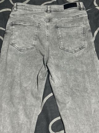 Pantalón vaquero INSIDE gris claro