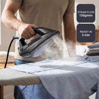 Centro Planchado Black+Decker BXSS2600E