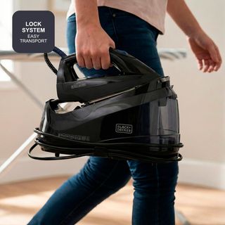 Centro Planchado Black+Decker BXSS2600E