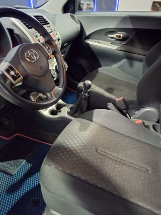 TOYOTA Urban Cruiser 1.3 VVTi Live