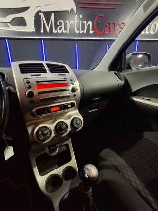 TOYOTA Urban Cruiser 1.3 VVTi Live