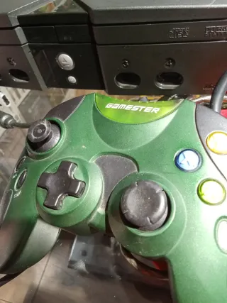 Lote Xbox Clásica + 10 Juegos + 2 Mandos