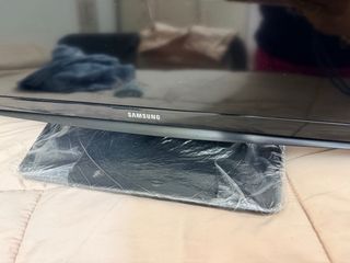 Samsung TV 32 con mando nuevo