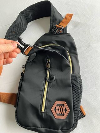 Bolso mochila pequeño sin estrenar