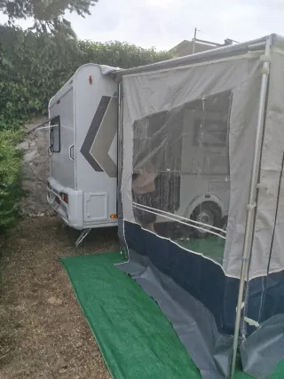 Cerramiento para Caravanstore
