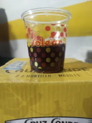 Vasos de plástico para catavino..... Cajas de 1000
