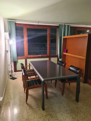 Lloguer de despatx / oficina al centre de Manresa