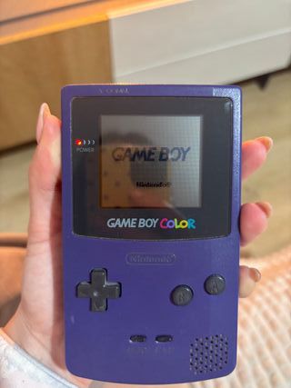 Nintendo Game Boy Color Morado + Pokémon Rojo