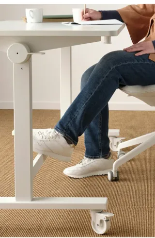 Mesa plegable con ruedas IKEA MITTZON