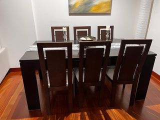 Mesa comedor madera maciza extensible
