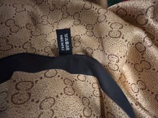 Pañuelo Gucci Rayas Verde y Rojo