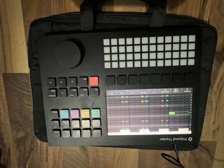 Polyend Tracker sampler