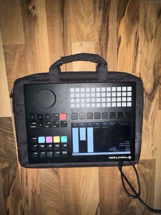 Polyend Tracker sampler