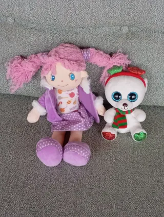 Muñeca peluche rosa y morada