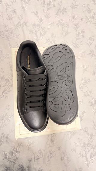 Zapatos Alexander McQueen Negros