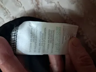 Sudadera Joma Negra y Dorada Media Cremallera