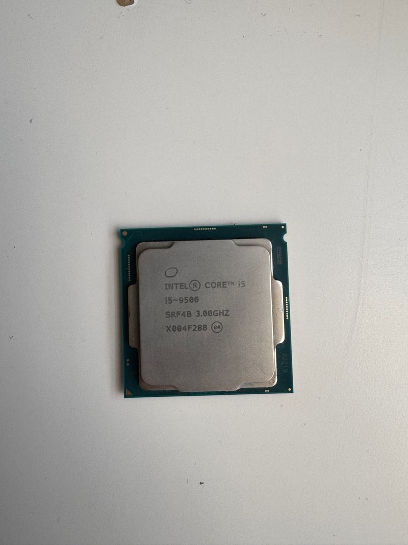 Procesador Intel Core i5-9500 3.00GHz
