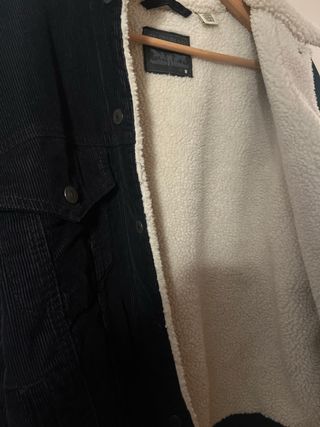 Cazadora mujer Levi's negra borreguillo talla M