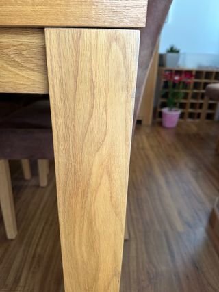 Mesa de comedor y 6 sillas