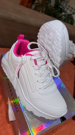 Deportivas Skechers Niña Blancas y Rosas Nuevas
