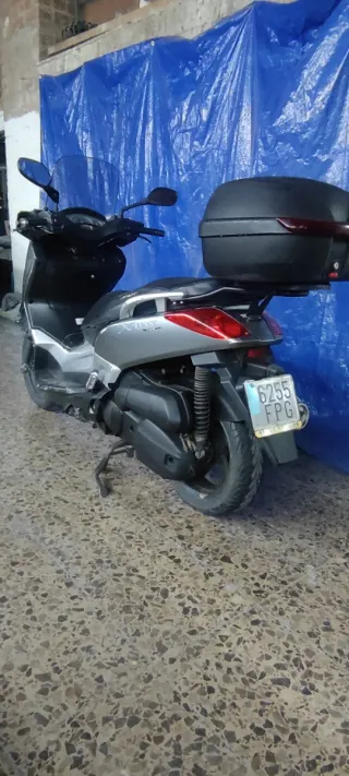 Yamaha X-MAX 125 2007
