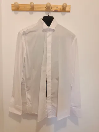 Smokin de fiesta azul marino con solapa negra