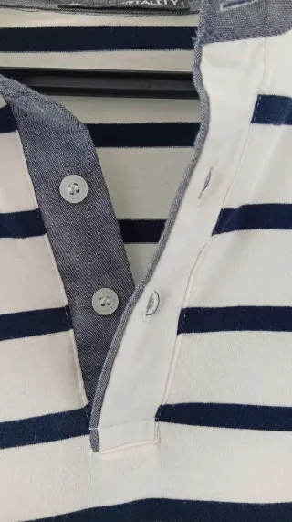 Polo rayas NEW MENTALITY