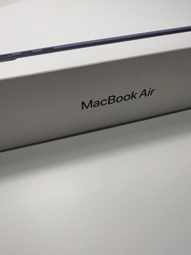 MacBook Air M4 13 16GB 512GB Precintado